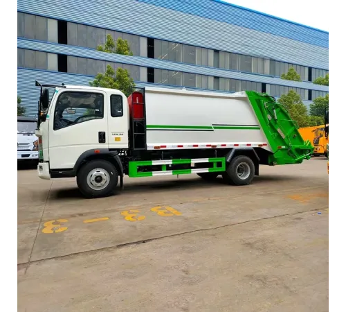 Camion Howo 4x2 9 CBM