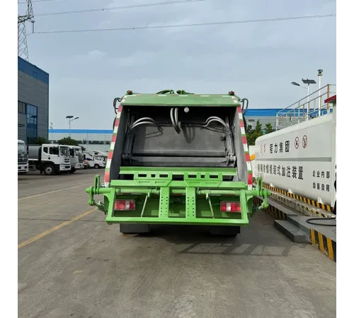 Camion Howo 9 CBM 4x2