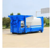 Autogunoier detașabil cu motor Cummins cu un volum de 10 metri cubi.
