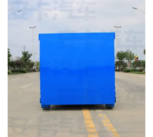 Autogunoier detașabil cu motor Cummins cu un volum de 10 metri cubi.