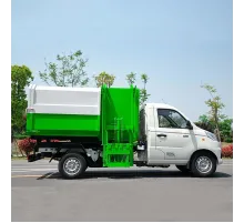 Camion de colectare a deșeurilor cu încărcare laterală Foton