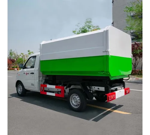 Camion de colectare a deșeurilor cu încărcare laterală Foton