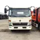 Camion de gunoi cu braț oscilant Howo 4x2 de 5 tone, fabricat la comandă