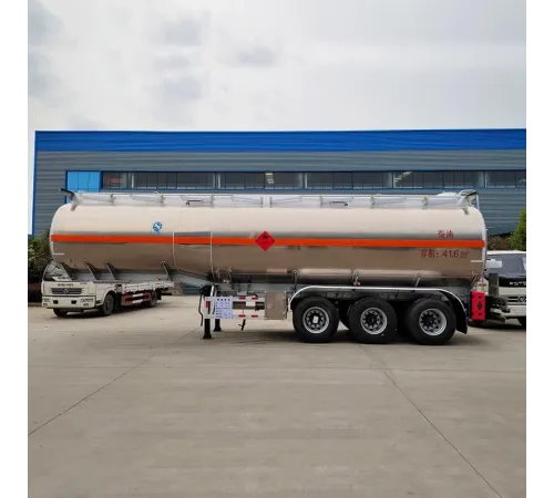 Rezervor de apă și ulei comestibil din aliaj de aluminiu de 42000 l, cu 3 axe