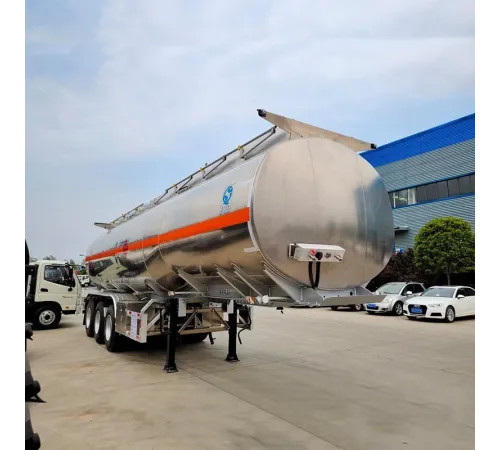 Rezervor de apă și ulei comestibil din aliaj de aluminiu de 42000 l, cu 3 axe