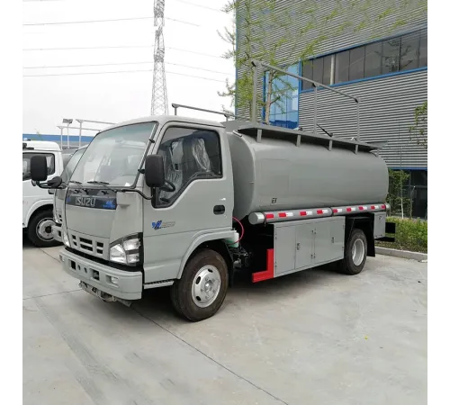Mini-cisternă de combustibil ISUZU 4x2 5000L, marcă japoneză