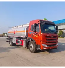 Camion cisternă FAW 4x2 14400L