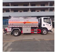 Camion de livrare benzină diesel FAW 7200L