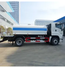 Camion cisternă Japonia 42 cu pulverizare de apă, camion cisternă Isuzu
