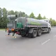Camion cisternă HOWO 4X6 de 5000 de galoane
