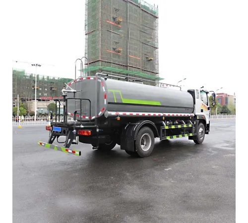 Mașină de stropire cu rezervor de apă Foton de 16000 litri pentru pulverizarea apei