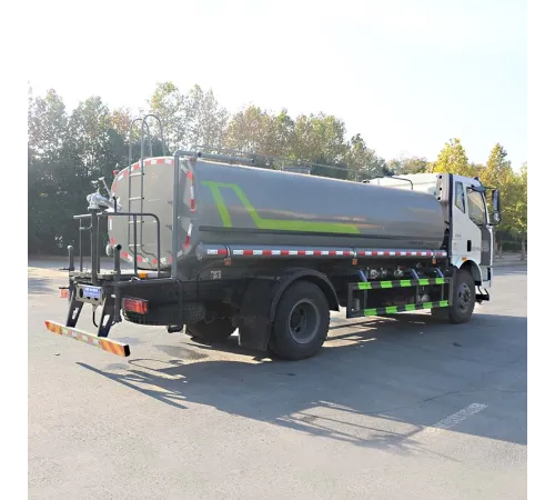 Camion cisternă FAW 15000 litri 15 tone apă
