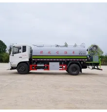 Camion cisternă cu apă DongFeng de 13.000 de litri