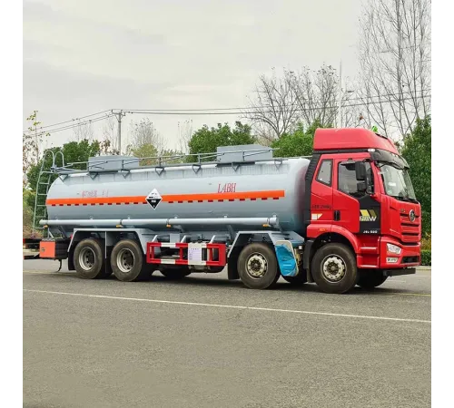 Remorcă cisternă FAW 8*4 de 20 de tone cu acid sulfuric H2SO4