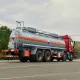 Remorcă cisternă FAW 8*4 de 20 de tone cu acid sulfuric H2SO4
