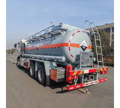 Remorcă cisternă SINOTRUK 6*4 cu nitrat de amoniu de 14 tone