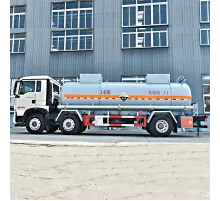 Rezervor chimic SINOTRUK 6*2 (oțel inoxidabil)