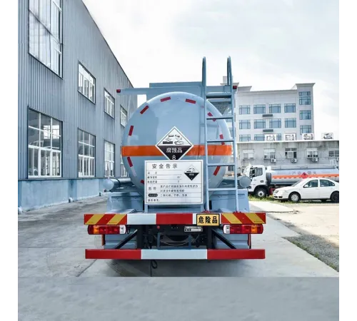 Rezervor chimic SINOTRUK 6*2 (oțel inoxidabil)