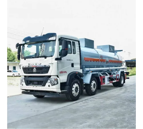 Rezervor chimic SINOTRUK 6*2 (oțel inoxidabil)