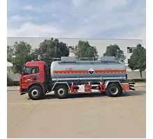 Camioane cisternă FAW pentru substanțe chimice/acide de 15 tone
