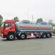 Camion FAW 20 tone 8*4 pentru transport soluție de oțet-fosfor