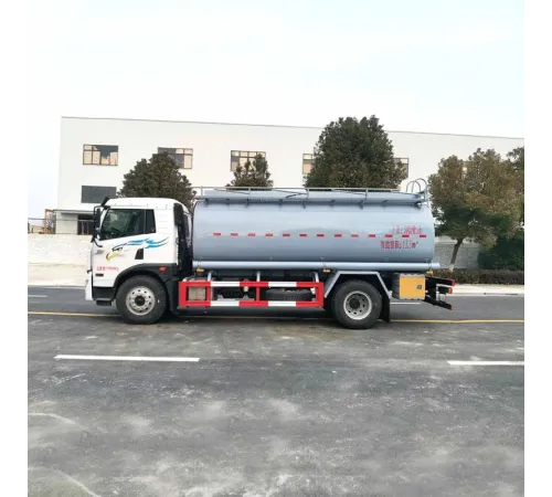 Transportor de grăsimi FAW de 10 tone pentru tratarea apei