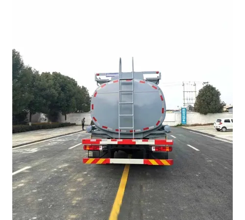 Transportor de grăsimi FAW de 10 tone pentru tratarea apei