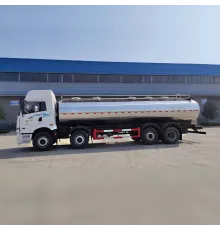 Cisternă FAW 8*2 pentru lapte și apă, 22.000 litri