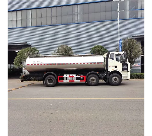 Camion cisternă FAW cu 3 axe 6*4, 19,5 m3, pentru lapte și apă potabilă