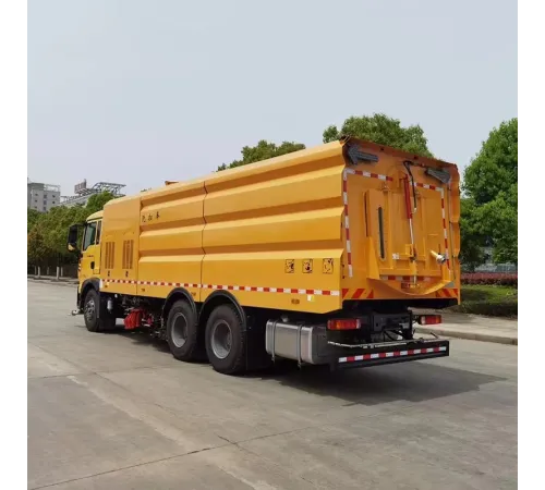 Mături de înaltă presiune SINOTRUK 6*4