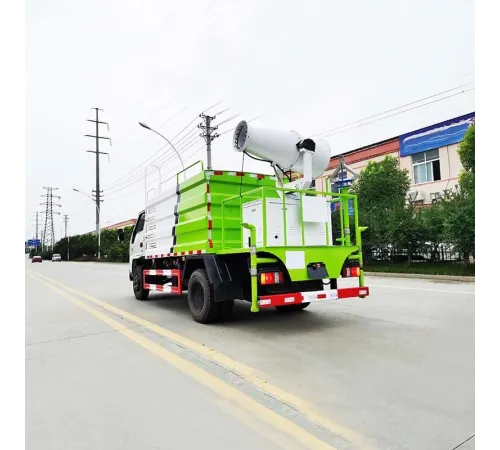 Camion cisternă cu pulverizator și stropitoare JMC 4*2 de 5 tone