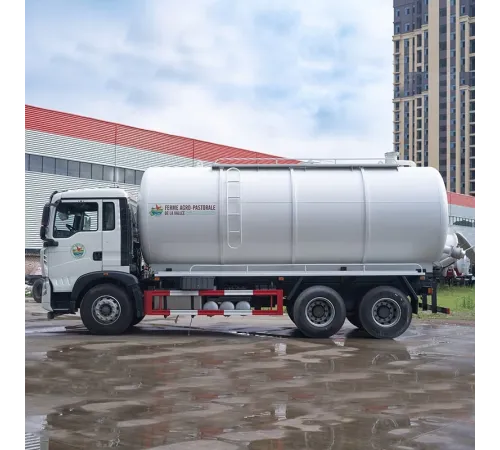 Camion de curățare și aspirare a canalizării de înaltă presiune Sinotruk de 24 de tone