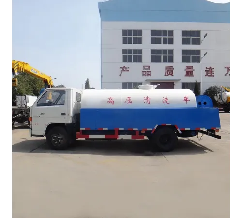 Camion cu aspirator de înaltă presiune JMC 4*2 6cbm pentru aspirarea apelor uzate