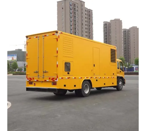Camion electric de urgență Isuzu de 250 kW