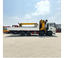 Macara pliabilă Shakman Heavy 8x4 de 16 tone, montată pe camion