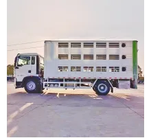 Camion HOWO pentru transportul animalelor, porcilor, găinilor, bovinelor, păsărilor de curte