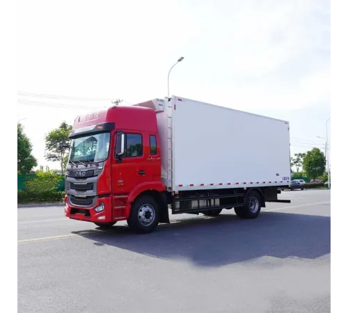 Camion frigorific JAC 4x2 de 10 tone