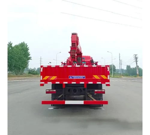 Macara pe camion JAC 4x2 cu braț telescopic 7 tone
