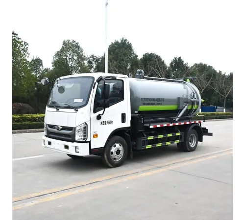 Camion aspirator de canalizare Foton 5 m³