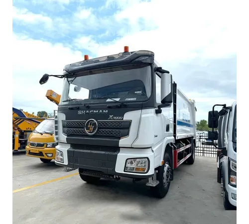 Camion Compactor Gunoi Shacman