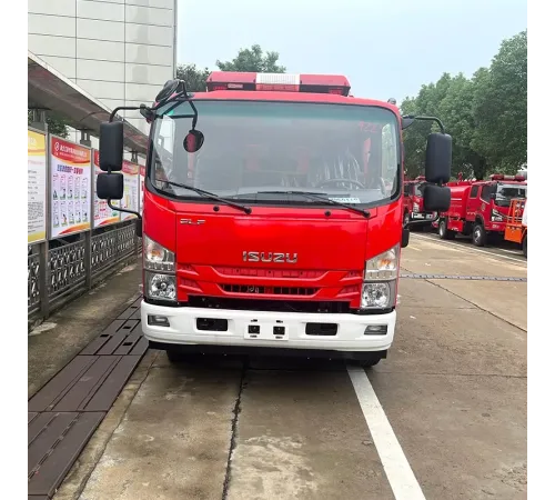 Autospecială de Pompieri ISUZU 4x2 4000L