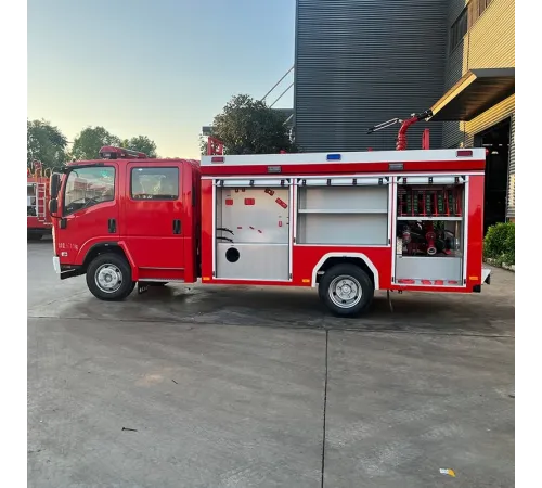 Autospecială de Pompieri ISUZU 4x2 4000L