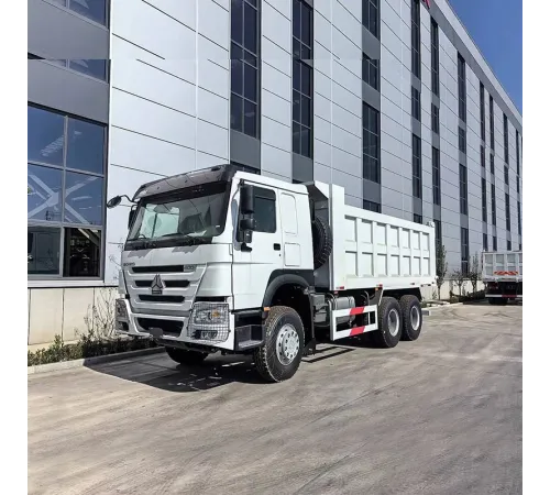 Camion basculant HOWO 6x4 zece roți
