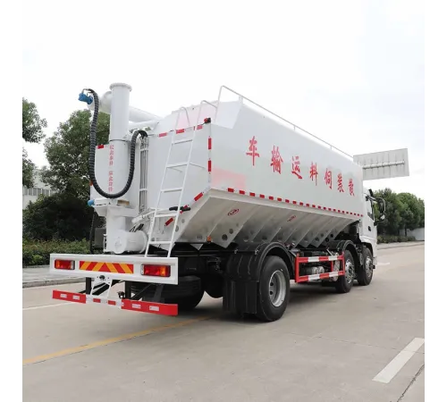 Camion autoîncărcător furaje Shacman
