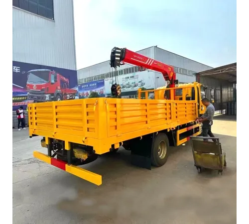 Camion cu Macara Hidraulica ISUZU 4x2 5 Tone