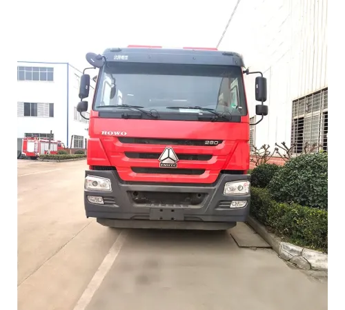 Autocisternă de incendiu Howo 4x2