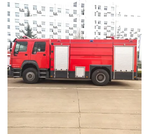 Autocisternă de incendiu Howo 4x2
