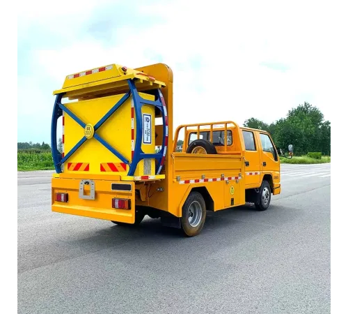 Camion de protecție anti-coliziune JMC 80K