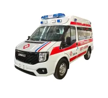 Ambulanță de tip furgonetă JMC cu echipament medical