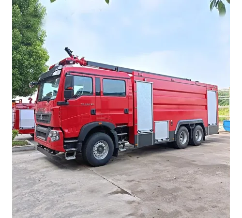 Autocamion de pompieri HOWO 6x4 16.000L